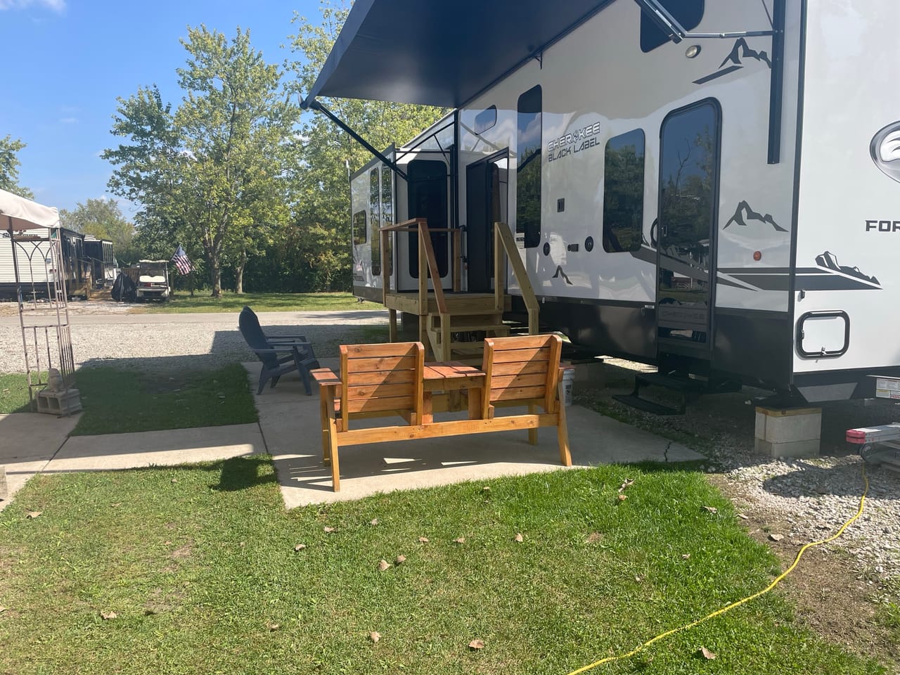 2025 Forest River Cherokee RV - Like New, Washer/Dryer