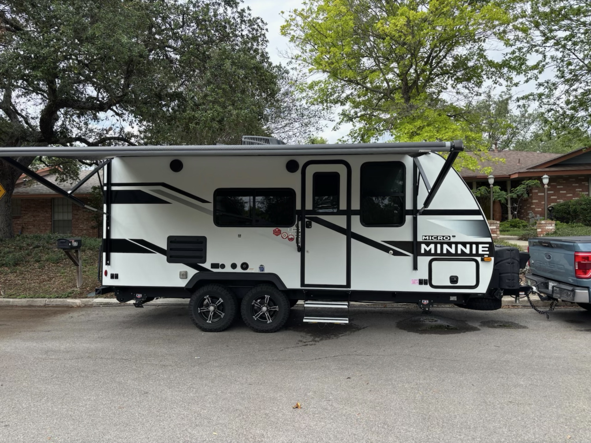 2024 Winnebago Micro Minnie - Excellent