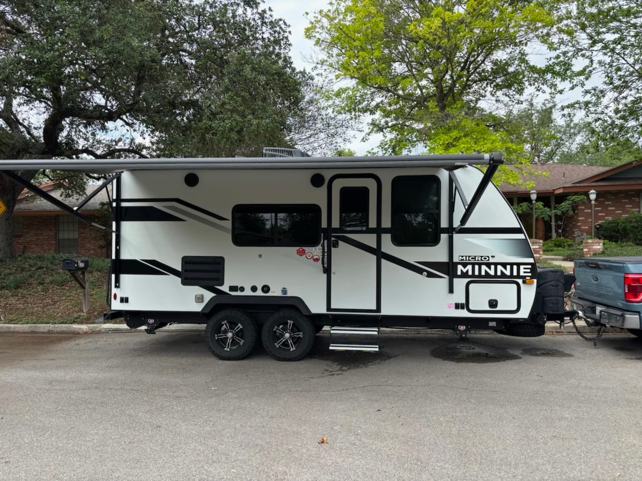 2024 Winnebago Micro Minnie - Excellent