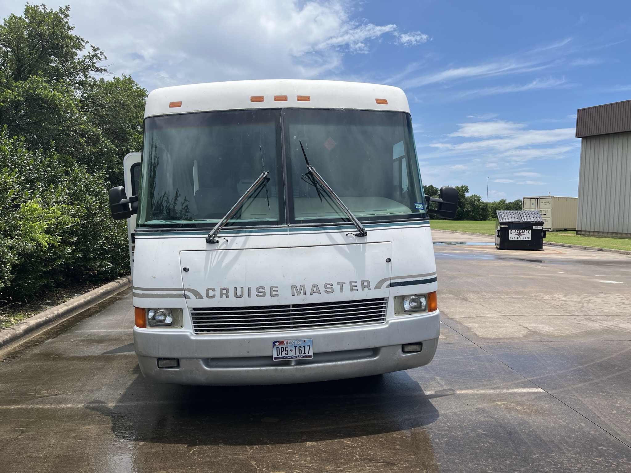 1996 Georgie Boy Cruise Master RV, Low Miles, Full Kitchen & Bath